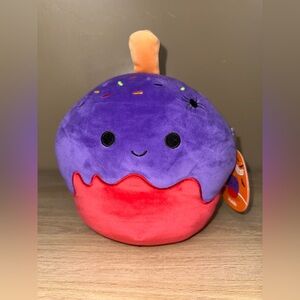 NWT SQUISHMALLOWS HABIB HALLOWEEN Candy Apple Plush. Size 5’.